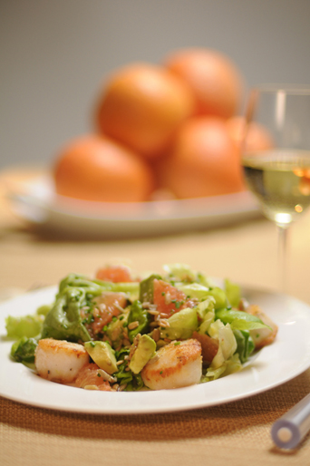 seared_scallops_salad