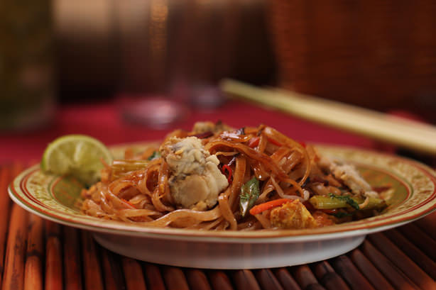 Crispy Oyster and Bacon Pad Thai Crispy Oyster and Bacon Pad Thai