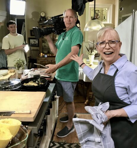 Sara’s Weeknight Meals will now be aired on Hungry TV!
