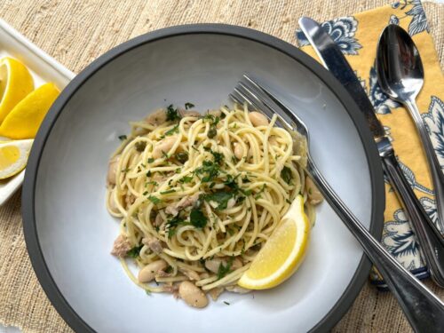 A Speedy Weeknight Meal: Pasta with Tuna and Capers